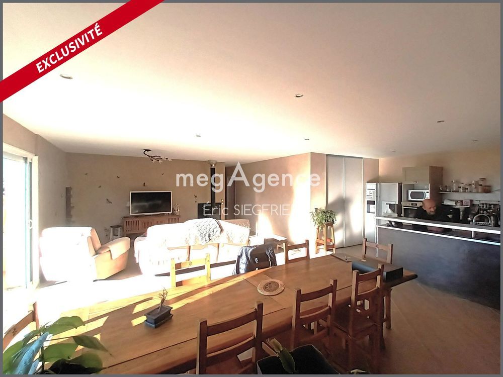 � vendre  Maison Lumio (20260)