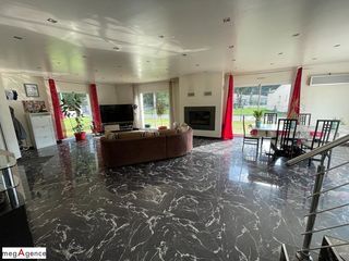  Maison � vendre 4 pi�ces 176 m�