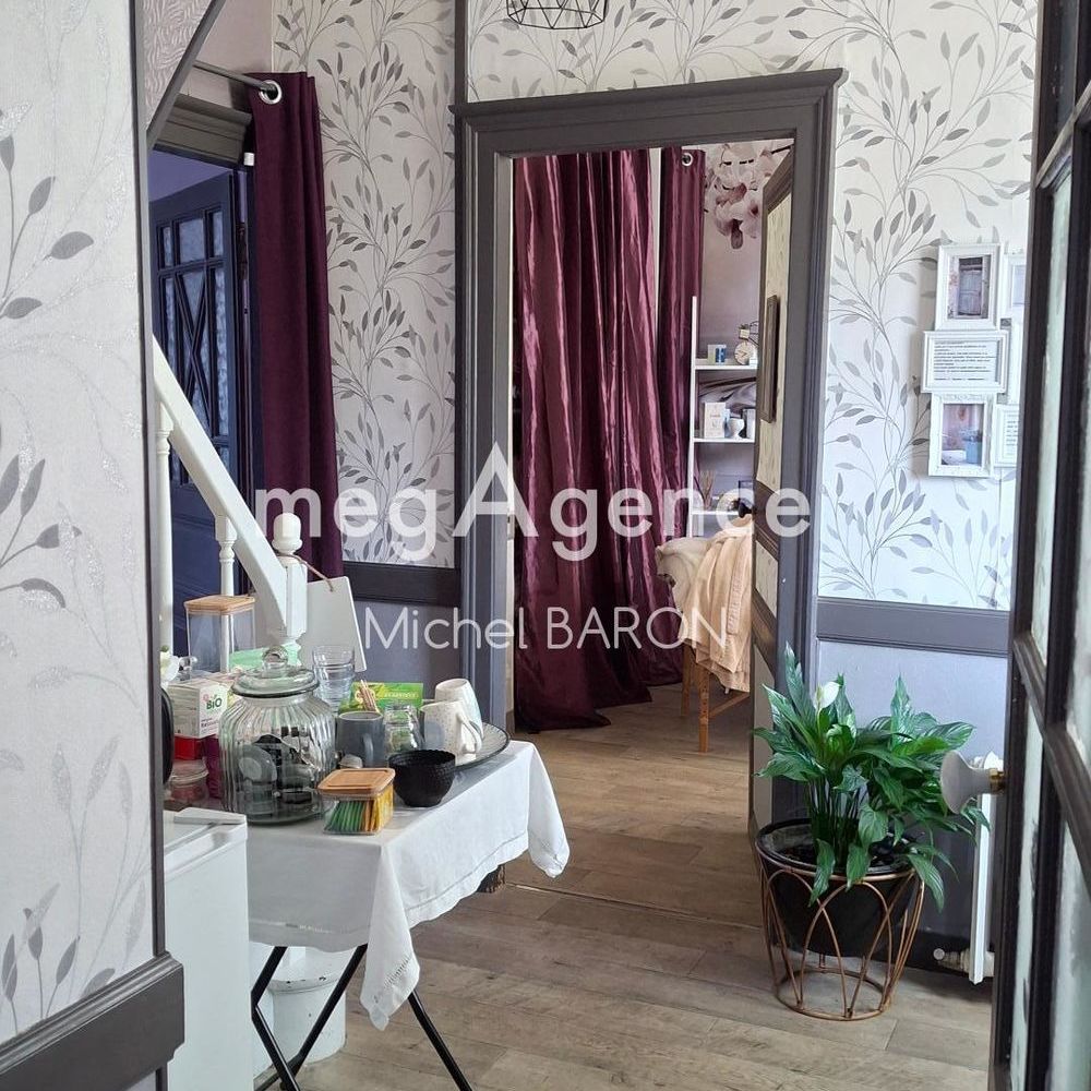 � vendre  Maison S�urdres (49330)