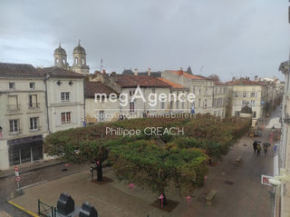  Immeuble � vendre 437 m�