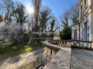  Maison � vendre 15 + pi�ces 550 m�