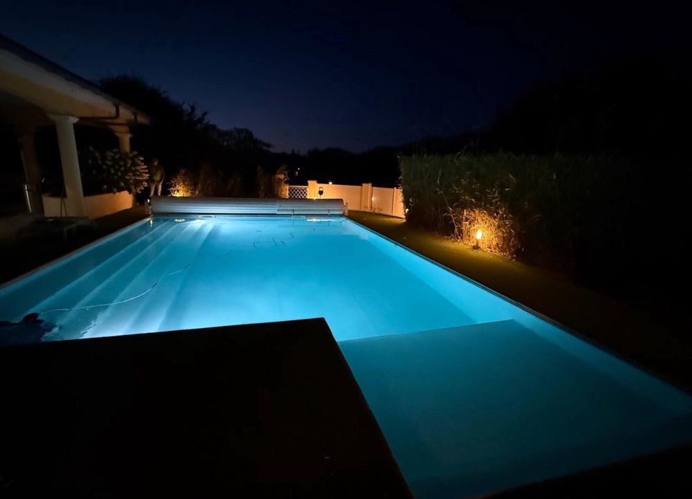 � vendre  Maison Valserh�ne (01200)