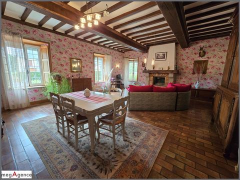   Magnifique propri�t� de 230 m�, 7 pi�ces, d�pendances Propri�t�/ch�teau - 7 pi�ce(s) - 230 m�