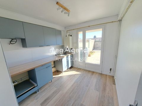   maison ville quartier calme Maison - 7 pi�ce(s) - 103 m�