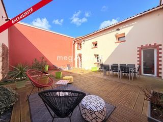  Maison � vendre 10 pi�ces 230 m�