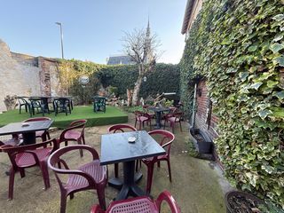  Immeuble � vendre 380 m�