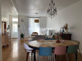  Maison � vendre 8 pi�ces 205 m�