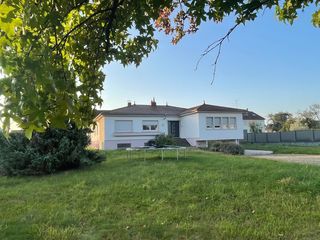  Maison � vendre 8 pi�ces 210 m�