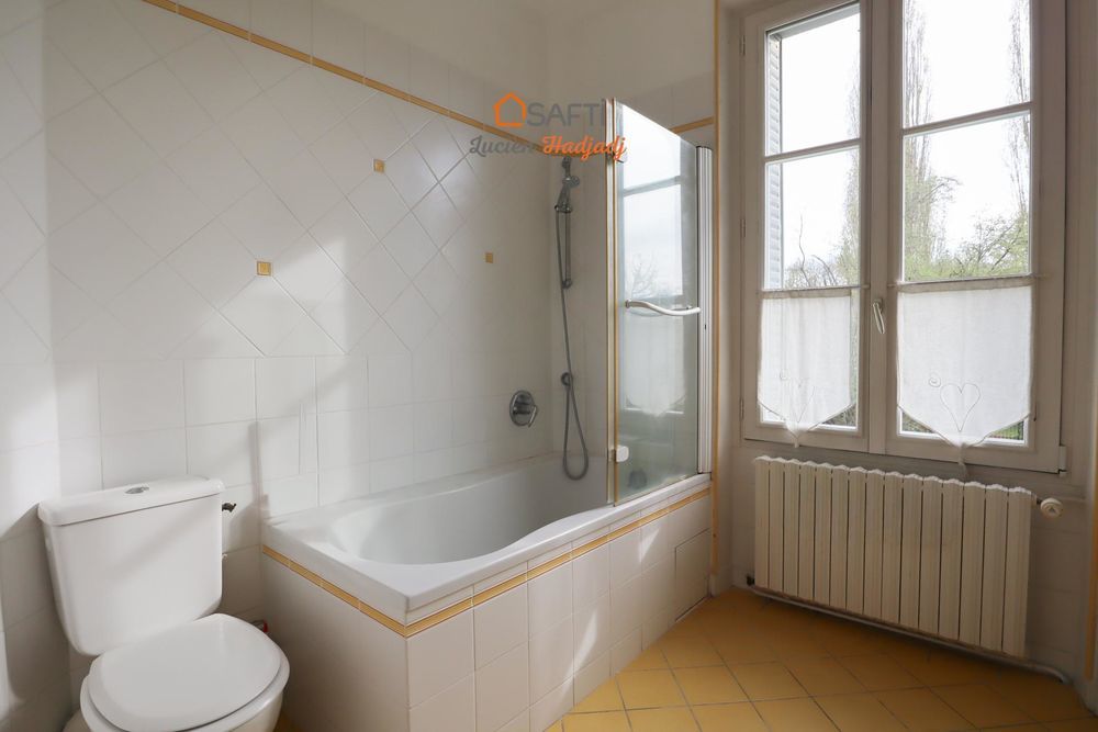 � vendre  Maison Vernon (27200)