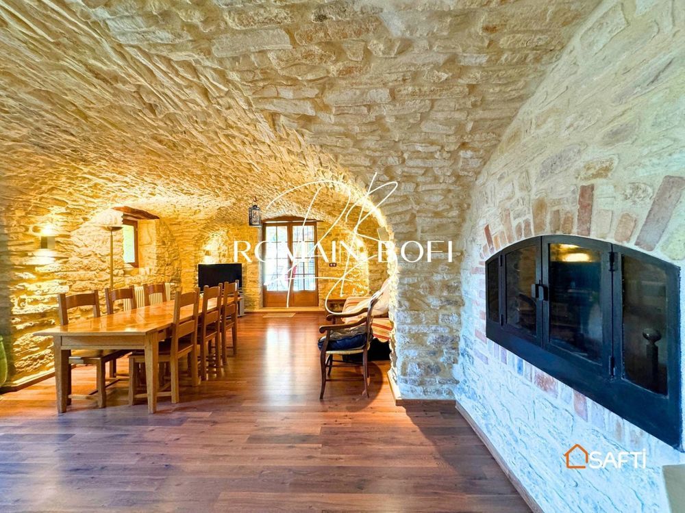 � vendre  Maison Castelnau-Valence (30190)