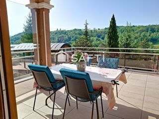  Maison � vendre 8 pi�ces 295 m�