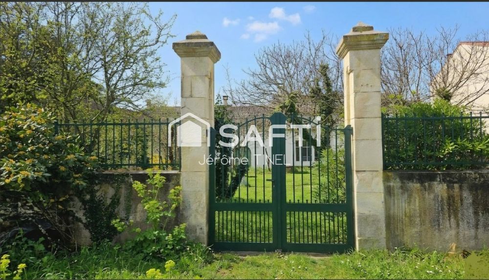 � vendre  Maison Le Bois-Plage-en-R� (17580)