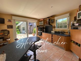  Maison � vendre 10 pi�ces 210 m�