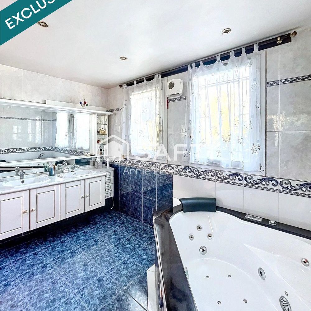 � vendre  Maison Mont�vrain (77144)