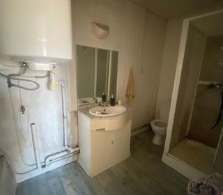  Immeuble � vendre 98 m�