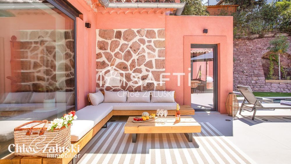 � vendre  Maison Saint-Rapha�l (83700)