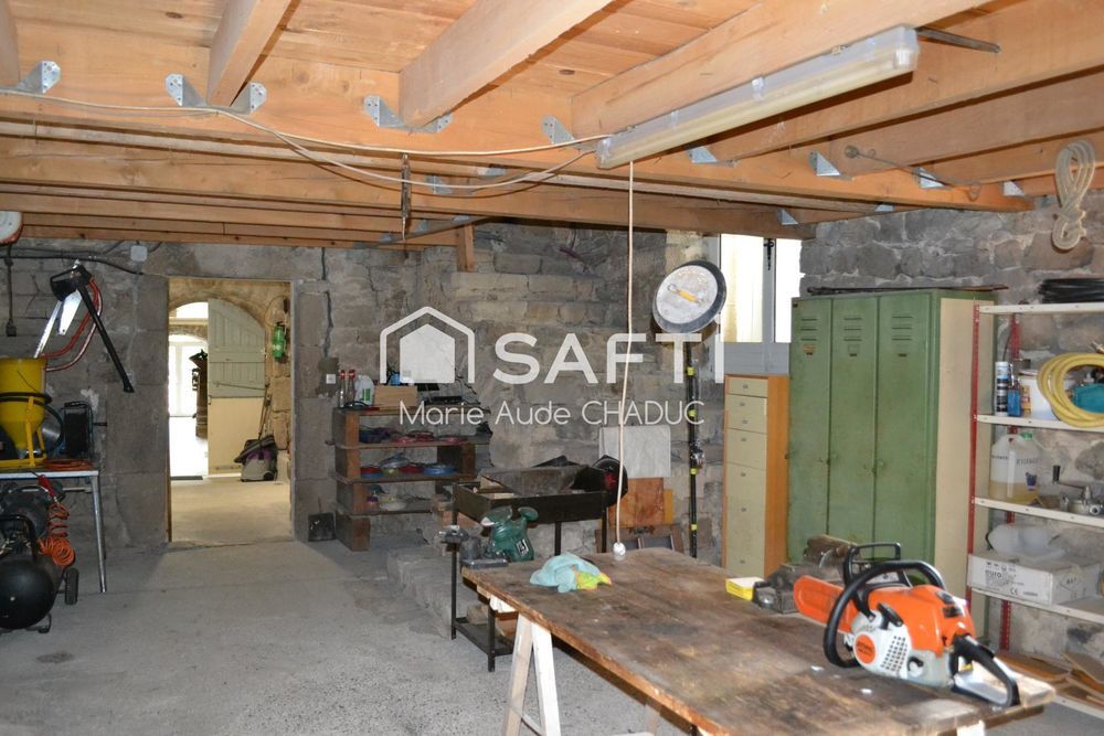 � vendre  Maison Lablach�re (07230)