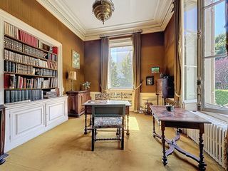  Appartement � vendre 8 pi�ces 189 m�