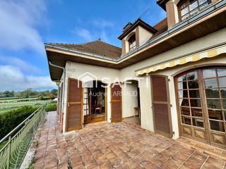  Maison � vendre 9 pi�ces 254 m�