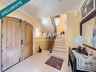  Maison � vendre 6 pi�ces 233 m�