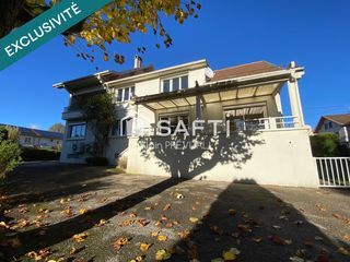 Maison � vendre 12 pi�ces 299 m�