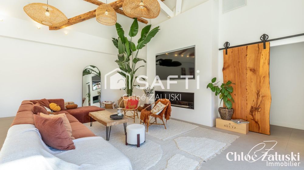 � vendre  Maison Saint-Rapha�l (83700)