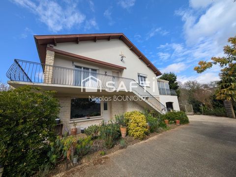   Maison familiale avec vue panoramique � V�randa � Jardin arbor� � Garage Maison - 7 pi�ce(s) - 150 m�