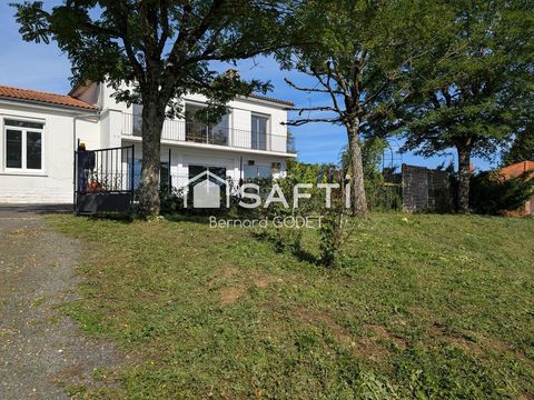   � vendre ancienne �cole r�nov�e avec logements et grand espace professionnel Maison - 9 pi�ce(s) - 205 m�