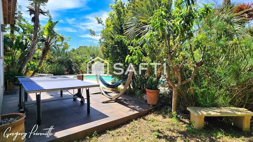 � vendre  Maison Hy�res (83400)