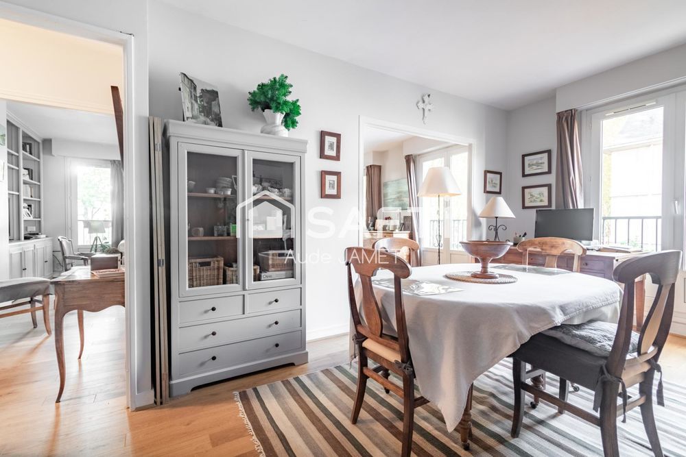 � vendre  Appartement Versailles (78000)