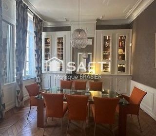  Maison � vendre 8 pi�ces 240 m�