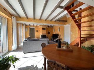  Maison � vendre 10 pi�ces 150 m�