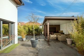  Maison � vendre 10 pi�ces 240 m�