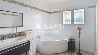  Maison � vendre 8 pi�ces 204 m�