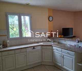  Maison � vendre 6 pi�ces 195 m�