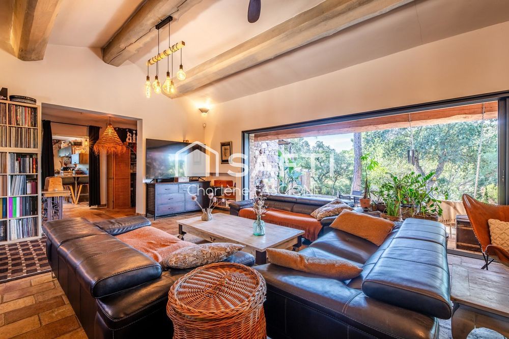 � vendre  Maison Roquebrune-sur-Argens (83520)