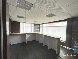  Immeuble � vendre 220 m�