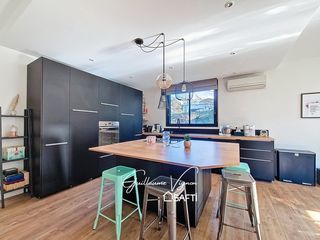  Maison � vendre 6 pi�ces 204 m�