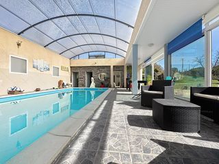  Maison � vendre 6 pi�ces 294 m�