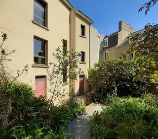  H�tel Particulier � vendre 9 pi�ces 153 m�