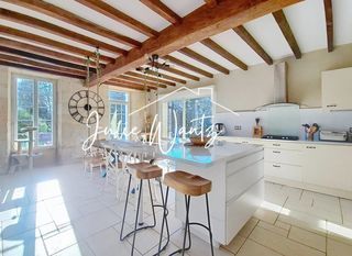  Maison � vendre 7 pi�ces 201 m�