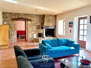  Maison � vendre 8 pi�ces 244 m�