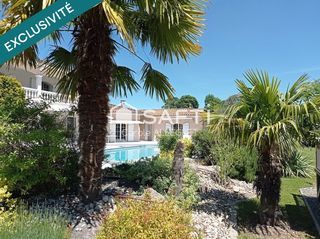  Maison � vendre 6 pi�ces 180 m�