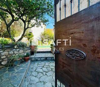  Maison � vendre 5 pi�ces 230 m�