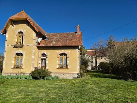   Tr�s belle maison avec terrain et d�pendances Maison - 6 pi�ce(s) - 153 m�