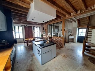  Maison � vendre 7 pi�ces 210 m�