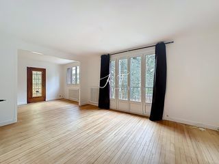  Maison � vendre 10 pi�ces 230 m�