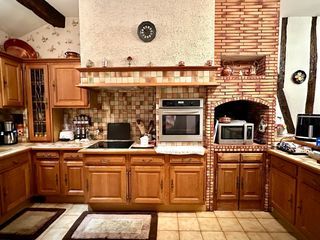  Immeuble � vendre 377 m�