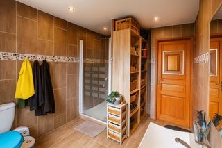  Maison � vendre 9 pi�ces 223 m�