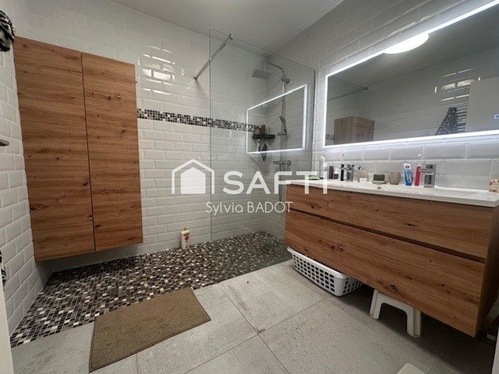 � vendre  Maison Toulon (83200)